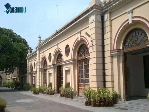 7.ಇಂದ್ರಪ್ರಸ್ಥ ಮಹಿಳಾ ಕಾಲೇಜ್, ನವದೆಹಲಿ
