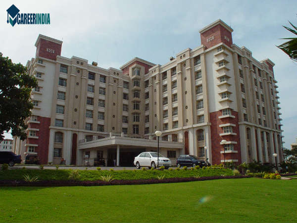 8. ಕಸ್ತೂರಿ ಬಾ ಮೆಡಿಕಲ್ ಕಾಲೇಜ್ , ಮಣಿಪಾಲ