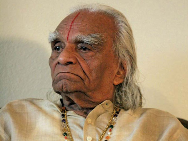 ಬಿ.ಕೆ.ಎಸ್. ಅಯ್ಯಂಗಾರ್ (1918-2014):