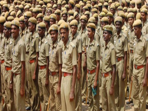 ಪೊಲೀಸ್ ಇಲಾಖೆಯಲ್ಲಿ 3533 ಹುದ್ದೆಗಳ ನೇಮಕಾತಿ ಪೊಲೀಸ್ ಇಲಾಖೆಯಲ್ಲಿ 3533 ಹುದ್ದೆಗಳ ನೇಮಕಾತಿ