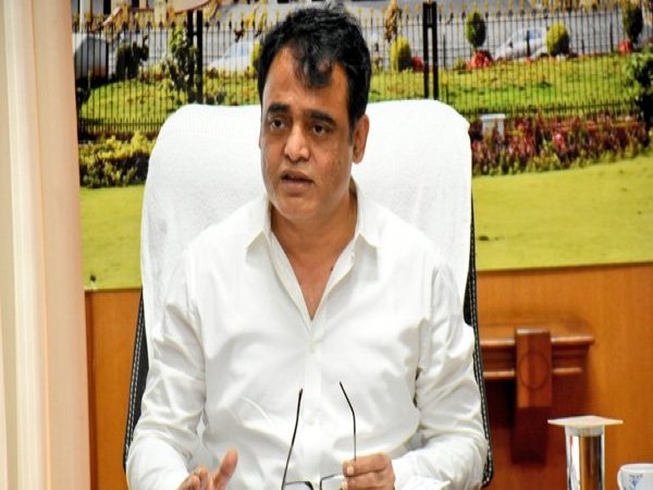 ಈ ವರ್ಷ ಇಂಜಿನಿಯರಿಂಗ್ ಕಾಲೇಜುಗಳ ಶುಲ್ಕ ಹೆಚ್ಚಳವಿಲ್ಲ ಈ ವರ್ಷ ಇಂಜಿನಿಯರಿಂಗ್ ಕಾಲೇಜುಗಳ ಶುಲ್ಕ ಹೆಚ್ಚಳವಿಲ್ಲ